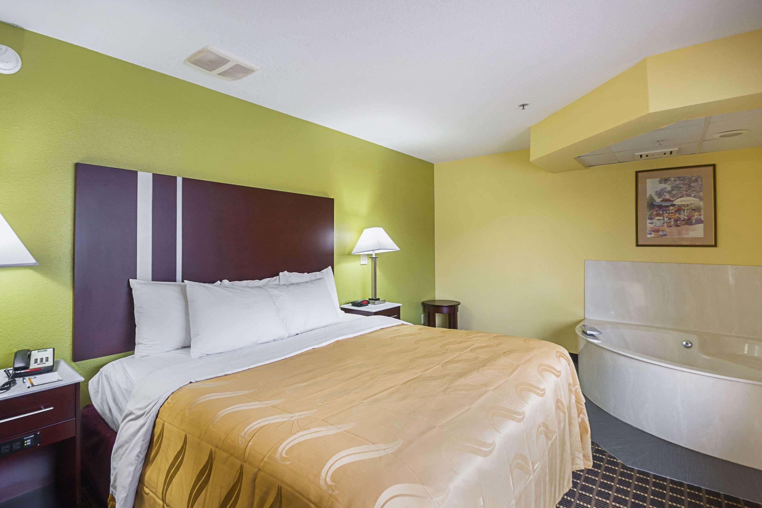 Quality Inn & Suites Harrington - Milford Exterior foto