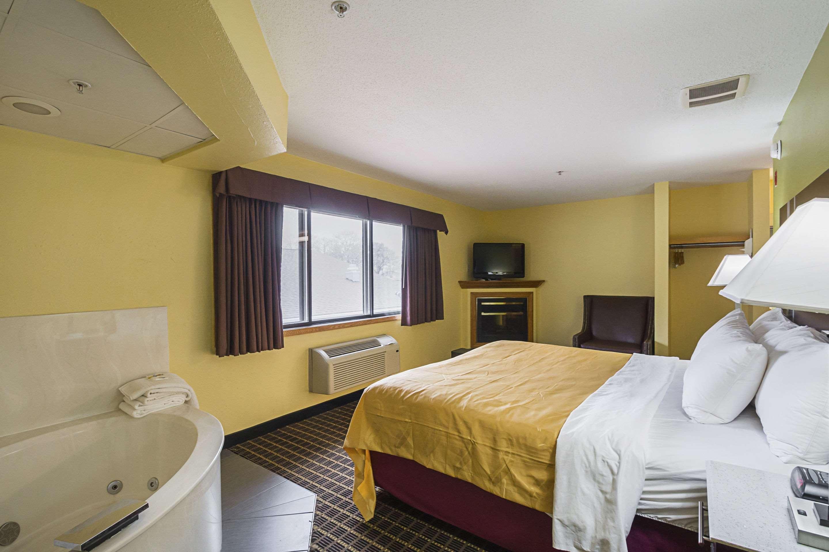 Quality Inn & Suites Harrington - Milford Exterior foto
