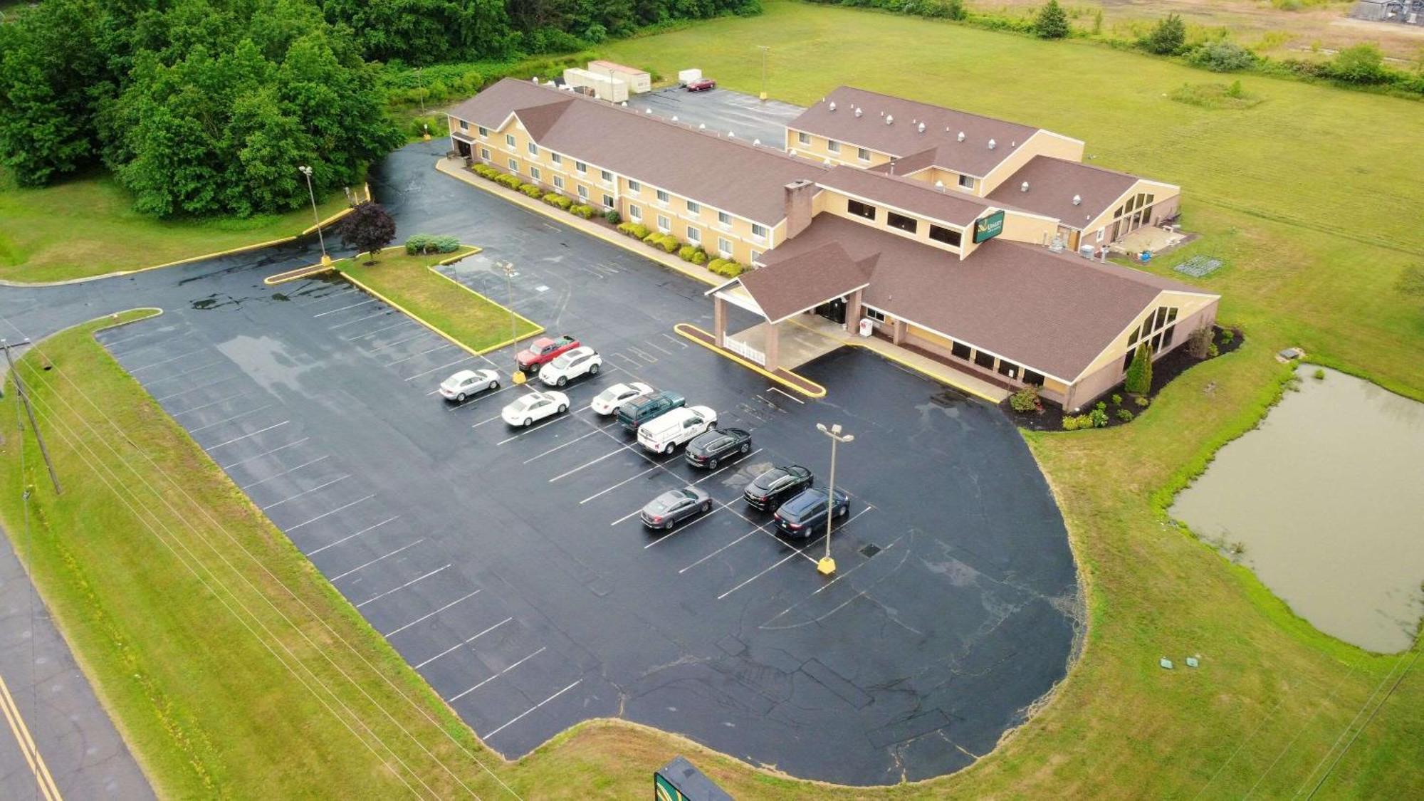 Quality Inn & Suites Harrington - Milford Exterior foto