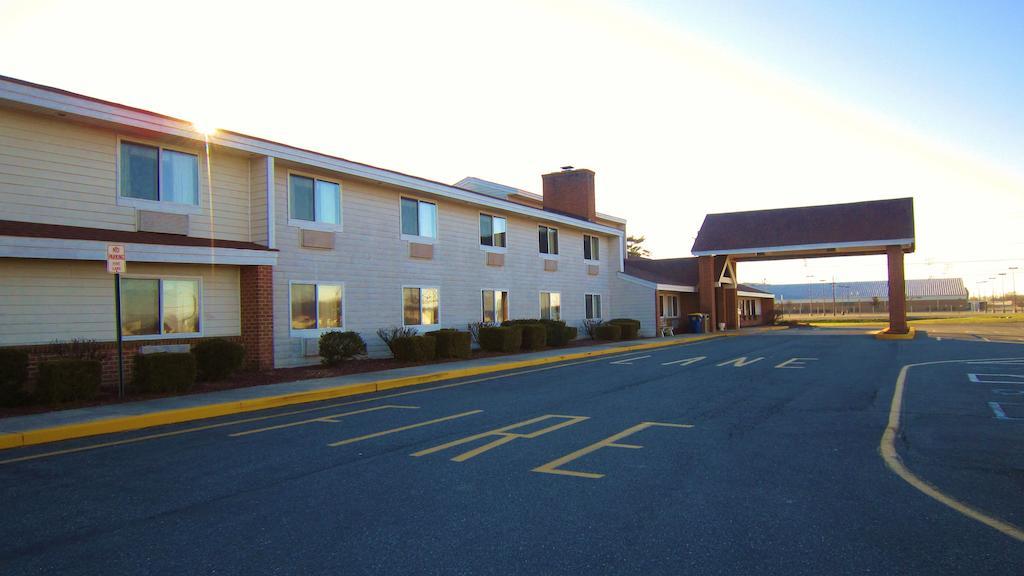 Quality Inn & Suites Harrington - Milford Exterior foto